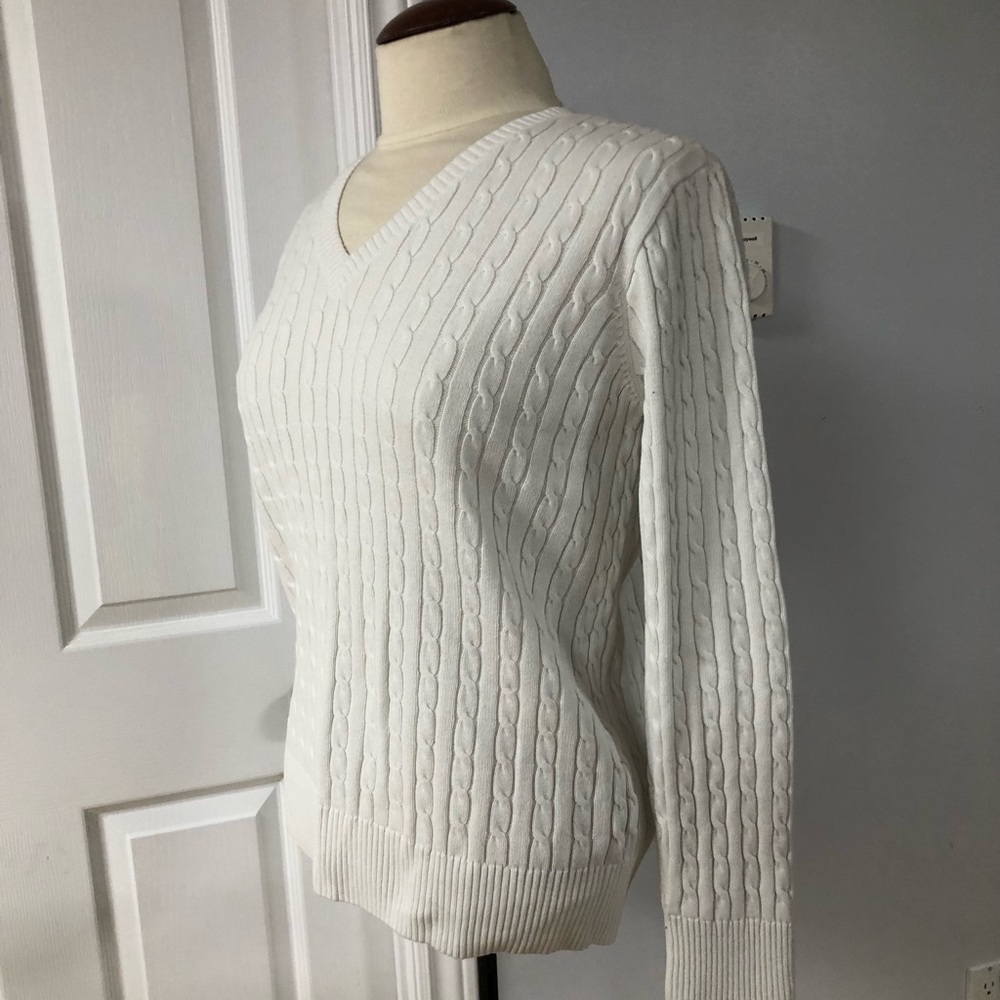 White knit sweater